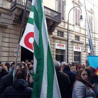 Protesta dei dipendenti della Regione: &quot;Vogliamo essere valorizzati, non vissuti come un costo da abbattere&quot;