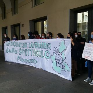 I lavoratori dello spettacolo convocati dalla Regione Piemonte: presidio in piazza Castello