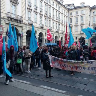Rischio esuberi nei nidi in concessione a Torino: operatori in protesta