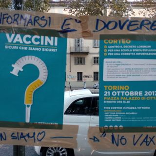 &quot;Non siamo no-vax, ma vogliamo essere informati&quot;: sabato corteo a Torino