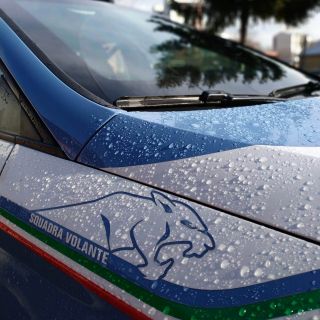 Sorpreso con materiale pedopornografico: denunciato dalla Polizia