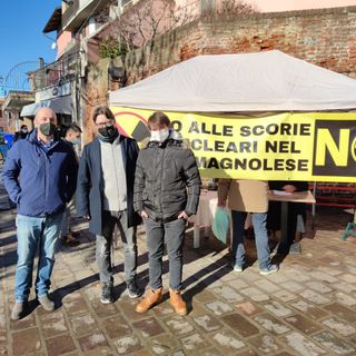 banchetto per la raccolta firme banchetto per la raccolta firme