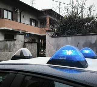 Rom torinese ucciso durante la rapina a Lonate Pozzolo: il figlio Rayan ai domiciliari Rom torinese ucciso durante la rapina a Lonate Pozzolo: il figlio Rayan ai domiciliari