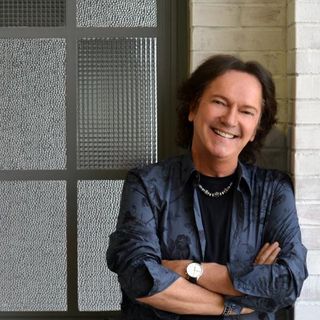 Torino, Red Canzian presenta il suo libro sull'essere vegano