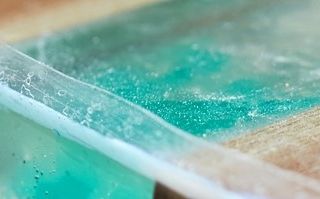 La resina epossidica bicomponente per dare sfogo alla propria creatività