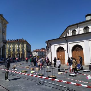 Il mercato di Porta Palazzo con le misure anti-Covid