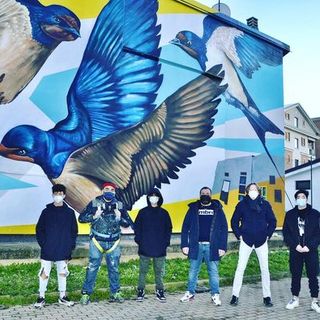 murales di Nichelino con le rondini