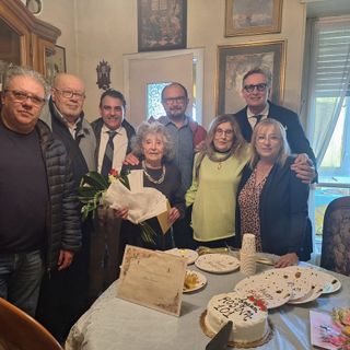 La carica dei 101 anni di Rosina, l'arzilla signora che non litiga mai