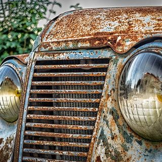 Rottamazione auto con targa