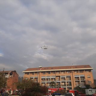 Pinerolo, incendio piazza Sabin: vittima un'anziana, grave il marito [VIDEO]