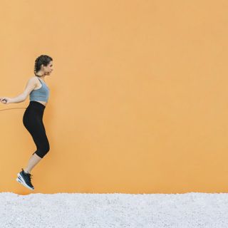 Come sviluppare la resistenza e la capacità respiratoria
. Alla scoperta dei benefici di saltare la corda con Fab SMS Come sviluppare la resistenza e la capacità respiratoria
. Alla scoperta dei benefici di saltare la corda con Fab SMS