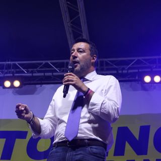 Salvini: &quot;Domani chiamo Berlusconi, evitiamo che i grillini facciano all'Italia quello che stanno facendo a Torino&quot; (VIDEO)