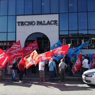 Allarme Inps a Torino: &quot;Sedi sotto organico, non riusciamo a rispondere ai cittadini su bonus, TFR, naspi o pensioni&quot;