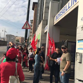 Scioperano i lavoratori della residenza universitaria Borsellino: studenti “chiusi fuori” fino a mezzanotte