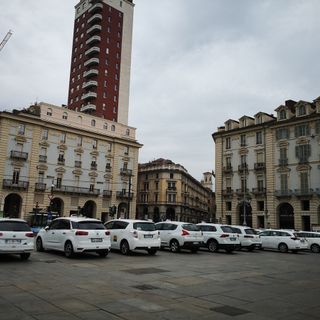Usb taxi e la proposta di concordare le tariffe: &quot;Si vuole mettere in competizione servizio pubblico e aziende private?&quot;
