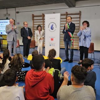 A Torino una scuola intitolata a Carolina Picchio, vittima dei cyberbulli