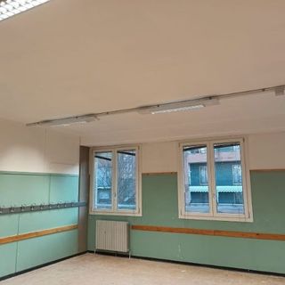 Collegno, fine dell'attesa: terminati i lavori alla Gramsci per riparare ai vandali