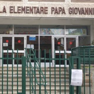 Nichelino, la scuola Primaria Papa Giovanni XXIII non riaprirà: problemi strutturali