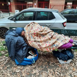 Torino, Vanchiglietta si mobilita per il senzatetto Oliviero