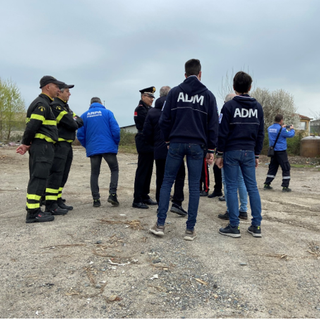 forze dell'ordine durante un sequestro