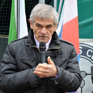 Embraco, Chiamparino: “L’azienda proponga soluzioni di ricollocamento per gli esuberi”