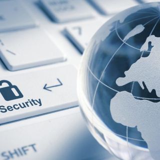 Il bisogno di sicurezza, una questione che sbarca online