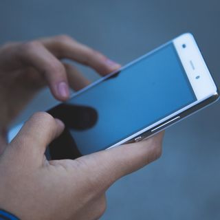 Telefono erotico: realizza tutte le tue fantasie in modo sicuro e anonimo!