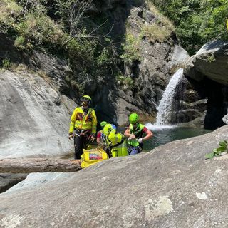 soccorso alpino in azione