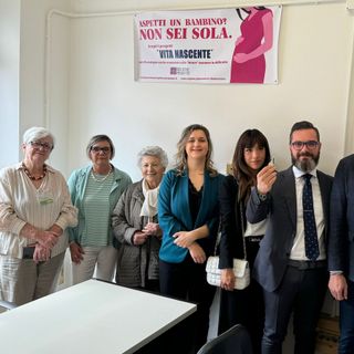 Cgil all'attacco: &quot;Solo il Tar può fermare la stanza antiaborto del Sant'Anna&quot;