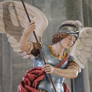Benedetta da Mons. Roberto Repole la nuova statua di San Michele alla Sacra
