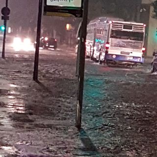 Maltempo della notte: disagi anche per i mezzi pubblici. Ecco le deviazioni