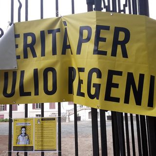 Nel giorno di Giulio Regeni, a Torino offesa la sua memoria: incidente o atto volontario? (fotogallery)