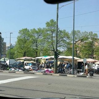 Parte oggi a Mirafiori la raccolta firme contro lo spostamento del Suk