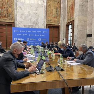 Tavolo al ministero