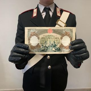 L'azienda del crimine era a conduzione famigliare: moglie, marito e genero in manette [FOTO e VIDEO]