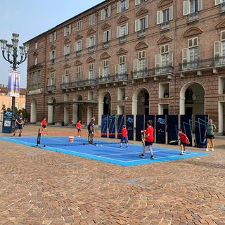 tennis in piazza a torino