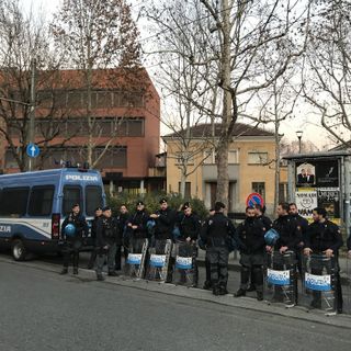 Lunga Dora Napoli, i residenti: &quot;Più controlli delle forze dell'ordine contro il degrado&quot;