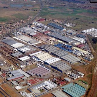 Come si può far rendere un terreno industriale?