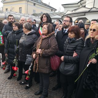 Torino ricorda i 7 operai morti nel rogo della Thyssen