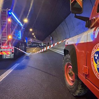 Incendio nella galleria della Perosa, traffico bloccato sulla Torino-Bardonecchia (foto di archivio)