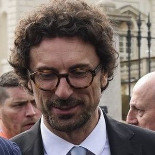 Il ministro Toninelli non andrà il 28 settembre alla Conferenza regionale sulle infrastrutture del Piemonte e Chiamparino lo pungola
