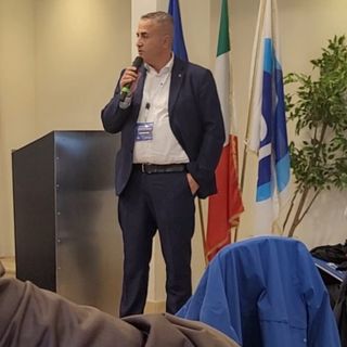 sindacalista che parla