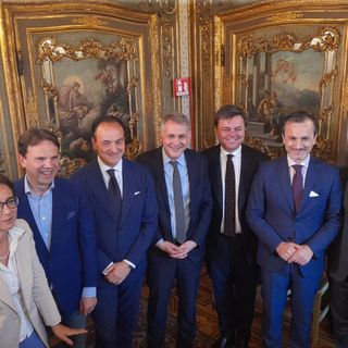 Intel chi? A Orbassano arriva Aixtron, colosso tedesco dei microchip. Urso: &quot;Torino scrive il futuro del Paese&quot;