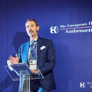 La speranza dal Forum Ambrosetti: «L’opportunità di crescita è enorme, non possiamo permetterci di perderla. Ciascuno di noi deve fare la propria parte»