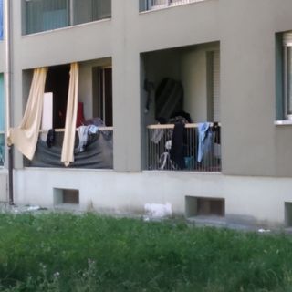 Droga e 50 persone in tre appartamenti, Magliano denuncia: &quot;In via Bologna 267/5 è il caos&quot;