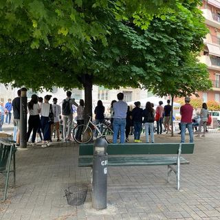 Stop alle auto in via Coazze e via Baltea. E anche le strade davanti a 4 scuole di Torino diventano pedonali