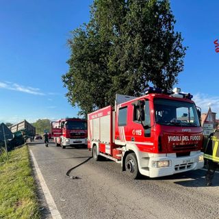camion dei vigili del fuoco