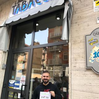 La fortuna sorride a una signora di Torino: gioca 2 euro al 10 e lotto e ne vince 50 mila