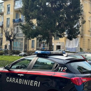 Omicidio in Barriera di Milano, cinese ucciso a coltellate: indagano i carabinieri