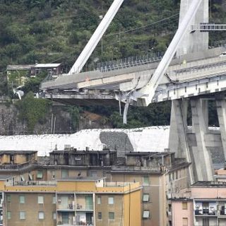 “Più importante l’esordio di Ronaldo dei morti di Genova e del lutto Nazionale”